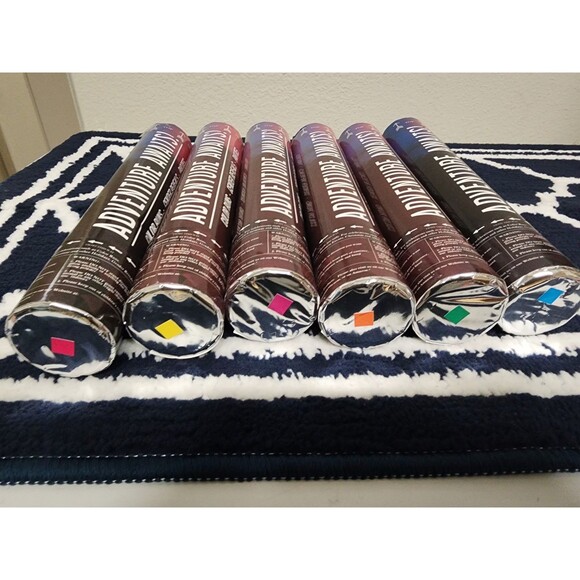 Adventure Awaits! Multicolor confetti poppers for Other Festivals - Picture 2 of 4